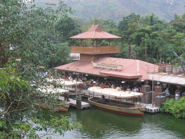 "Jungle river cruise" by AMN47(Own) - Own work. Licensed under CC BY-SA 3.0 via Wikimedia Commons - http://commons.wikimedia.org/wiki/File:Jungle_river_cruise.jpg#/media/File:Jungle_river_cruise.jpg