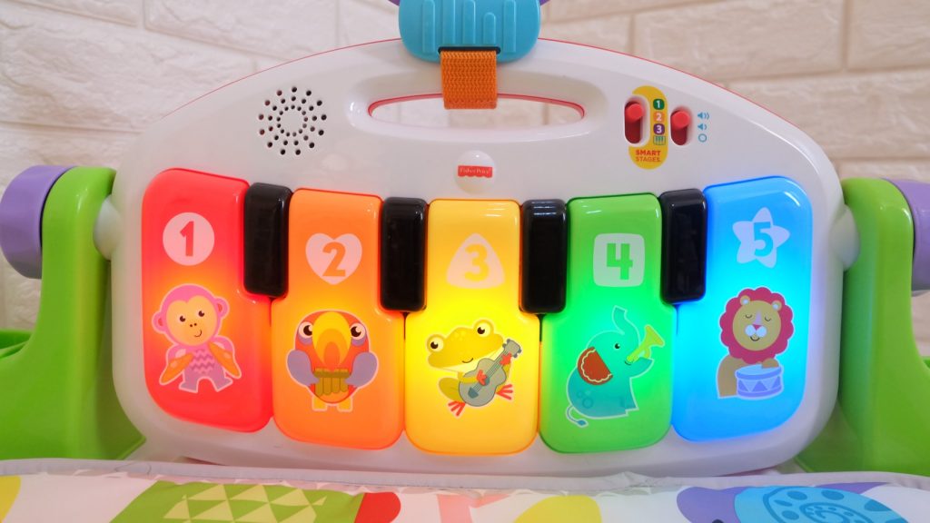 toys that light up and play music
